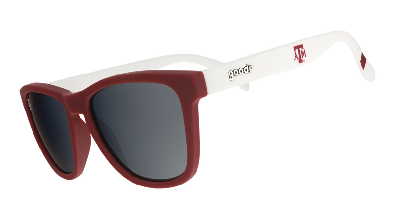 Gig 'Em Aggies!®